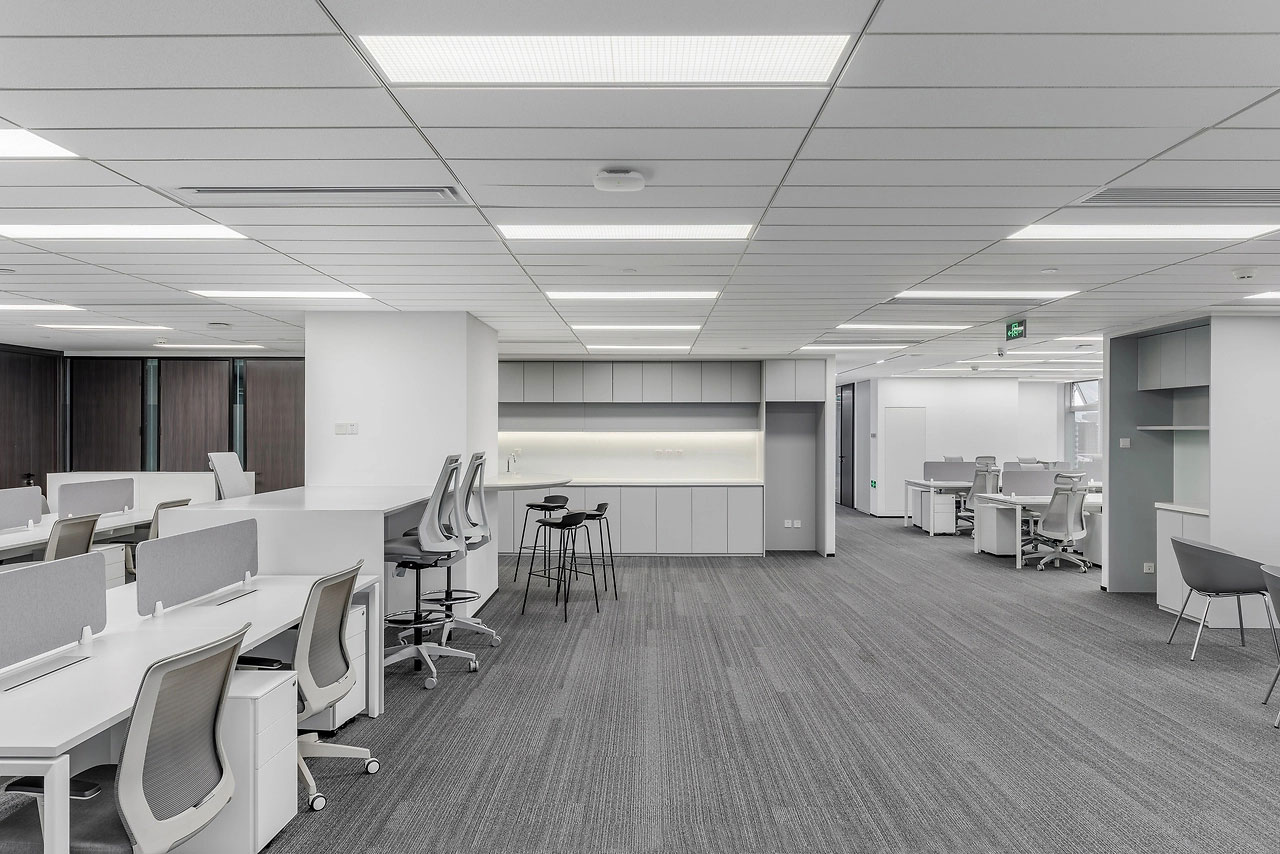 347平米驻马店厂房办公室装修设计效果图